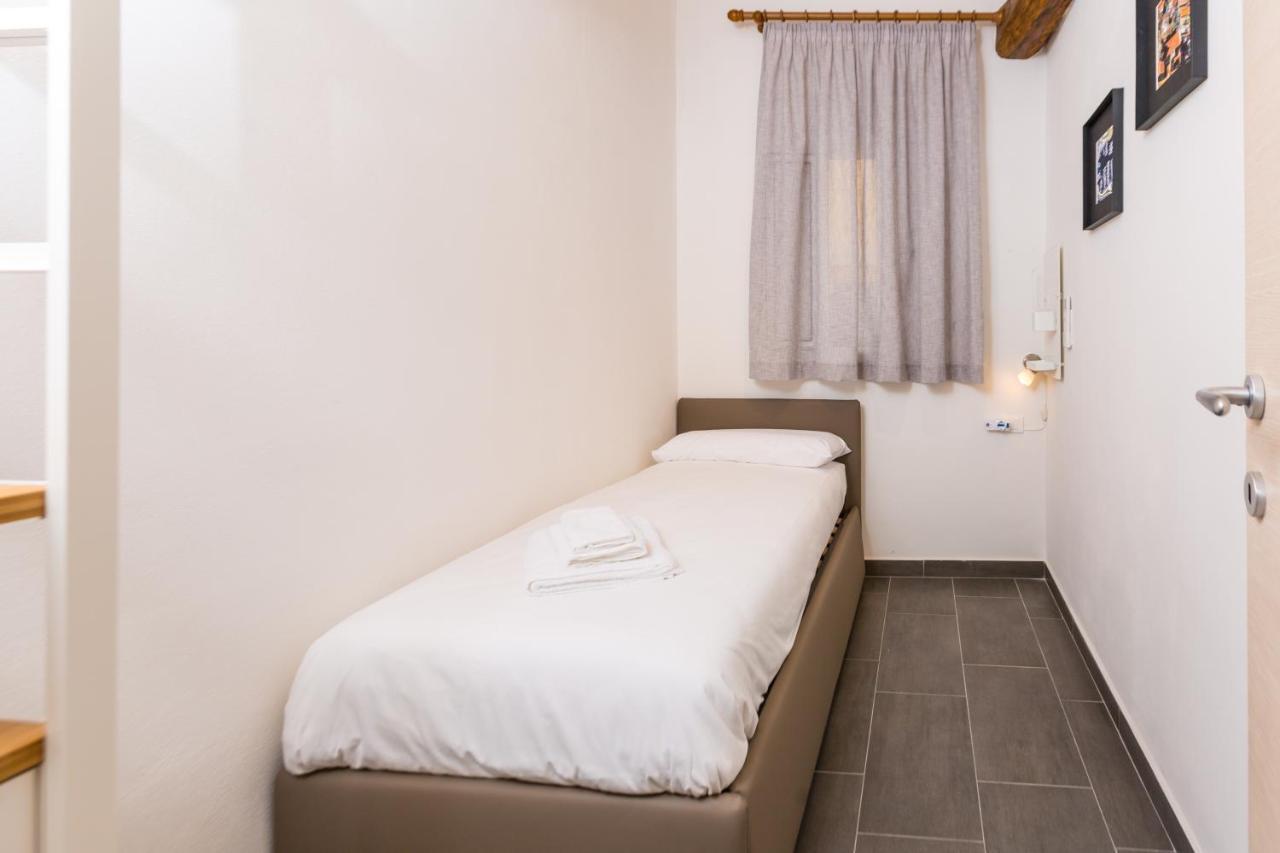 Mosina Apartments Palermo Buitenkant foto