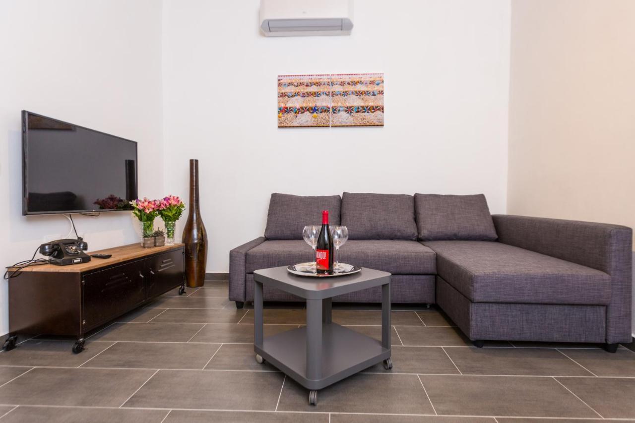 Mosina Apartments Palermo Buitenkant foto